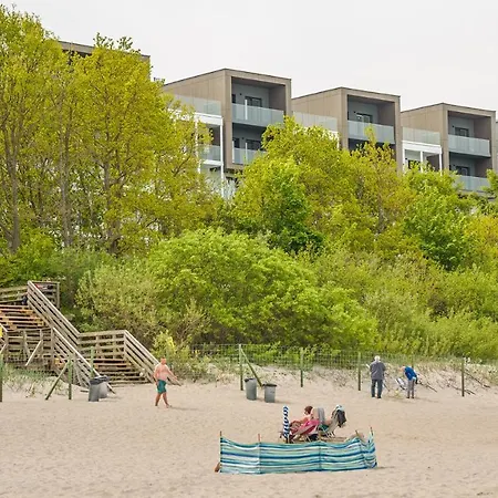 Lazurowe Wybrzeze Z Widokiem Na Morze - Perlowa Przystan -