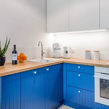 Lazurowe Wybrzeze Z Widokiem Na Morze - Perlowa Przystan - * 辛安诺泽蒂