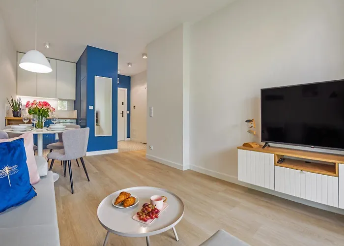 Lazurowe Wybrzeze Z Widokiem Na Morze - Perlowa Przystan - *